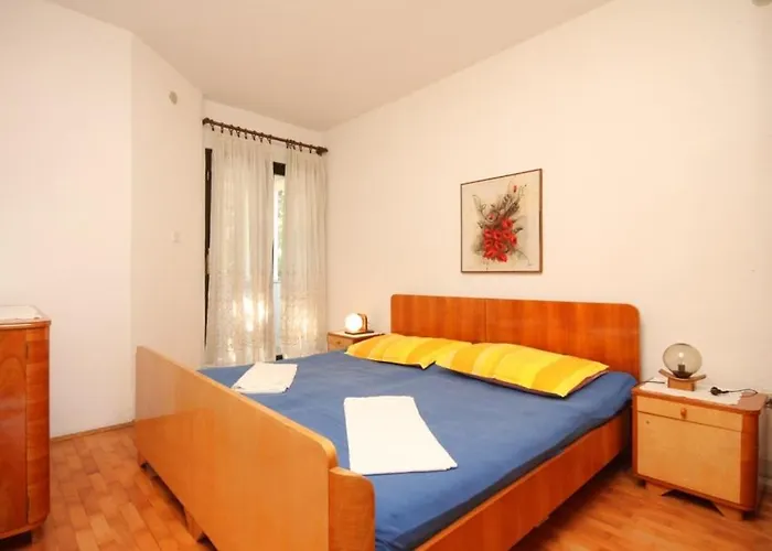 With A Parking Space Preko, Ugljan - 8431 Apartament