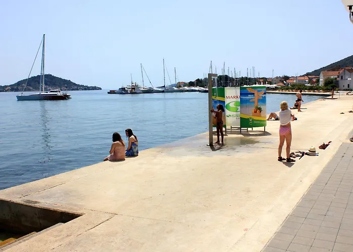 With A Parking Space Preko, Ugljan - 8431