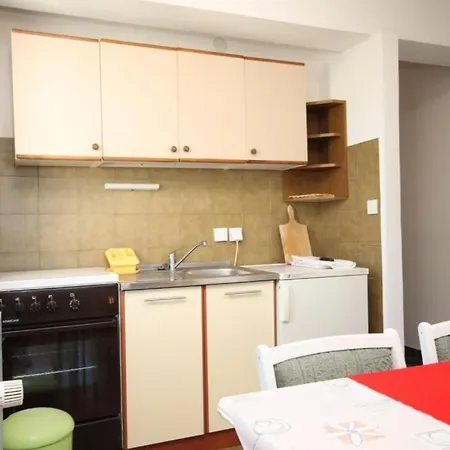 Apartmán With A Parking Space Preko, Ugljan - 8431