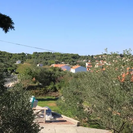 With A Parking Space Preko, Ugljan - 8431 Apartment