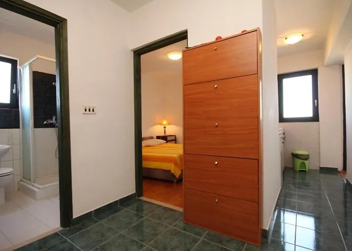 With A Parking Space Preko, Ugljan - 8431