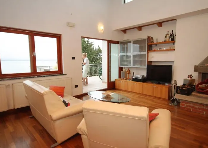 شقة With A Parking Space Preko, Ugljan - 8431 *