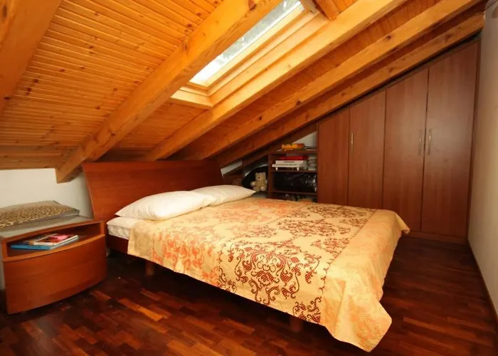 With A Parking Space Preko, Ugljan - 8431 *