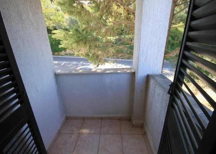 شقة With A Parking Space Preko, Ugljan - 8431 *