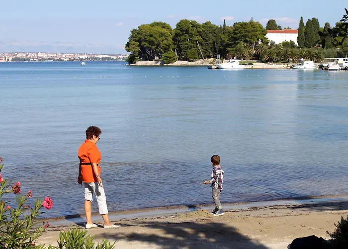 With A Parking Space Preko, Ugljan - 8431 * بريكو